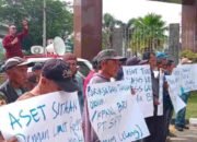 Kejati Sumsel Disambangi Demonstran, Tuntut Bongkar Dugaan Korupsi Kredit BRI