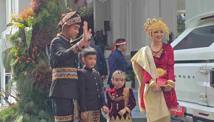 Mahkota Emas Sriwijaya di Istana Merdeka, Selvi Ananda Tampilkan Simbol Kemuliaan Palembang