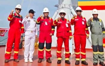 Peringatan HUT ke-80 RI, SKK Migas Kibarkan Merah Putih di Tengah Lautan Jambi