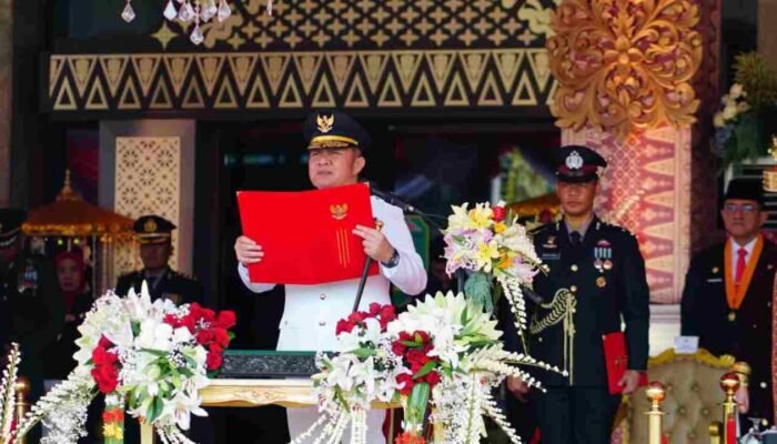 Pimpin Upacara HUT ke-80 RI, Gubernur Herman Deru Kobarkan Semangat ‘Bersatu, Berdaulat, Rakyat Sejahtera, Indonesia Maju’