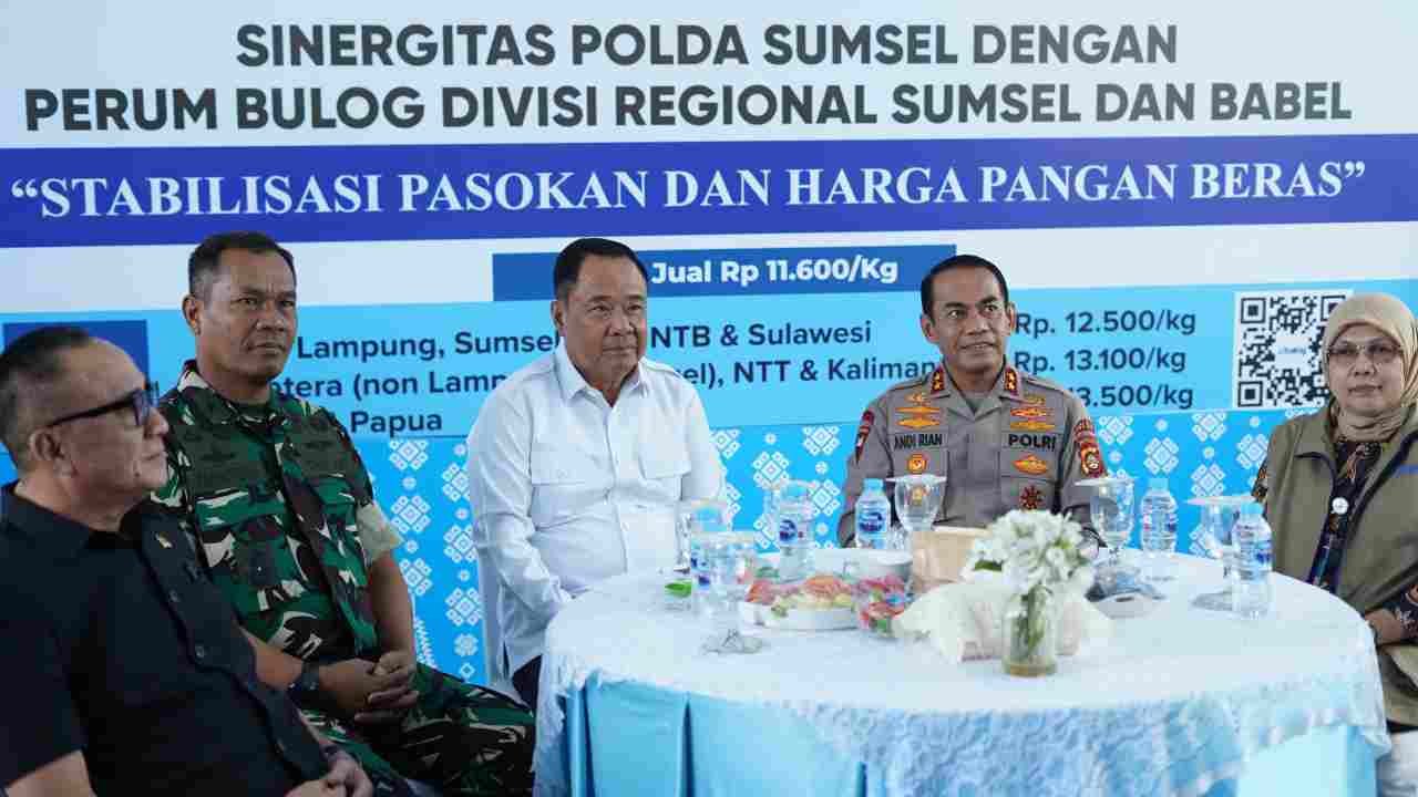 Polda Sumsel Gelar Gerakan Pangan Murah, Cik Ujang Apresiasi Polri-Bulog Tekan Harga Sembako