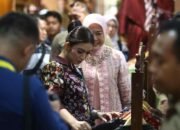Selvi Gibran Terpukau Kerajinan Sumsel di Kriya Sriwijaya: Borong Songket, Harapkan UMKM Lokal Makin Jaya