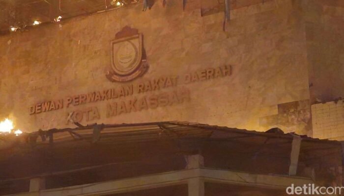 Tragedi Demo di Makassar: Gedung DPRD Terbakar, Tiga Orang Tewas dan Lima Lainnya Terluka