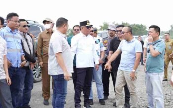 Wagub Cik Ujang Tinjau Jalan Khusus Batubara, Tegaskan Larangan Truk Melintas di Jalan Negara