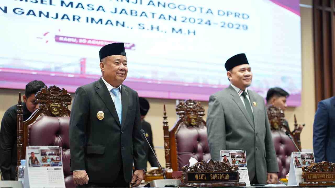 Wagub Sumsel Hadiri Pelantikan Anggota DPRD, Ganjar Iman Resmi Gantikan Samsul Bahri
