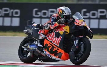 Acosta Pimpin FP1 di Catalunya, Red Bull KTM Beri Sinyal Kuat