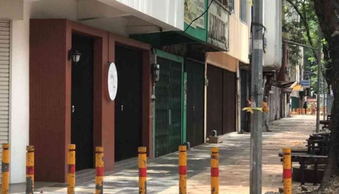 Aksi Demo di Palembang, Pertokoan di Jalan Sudirman Tutup Antisipasi Kerusuhan