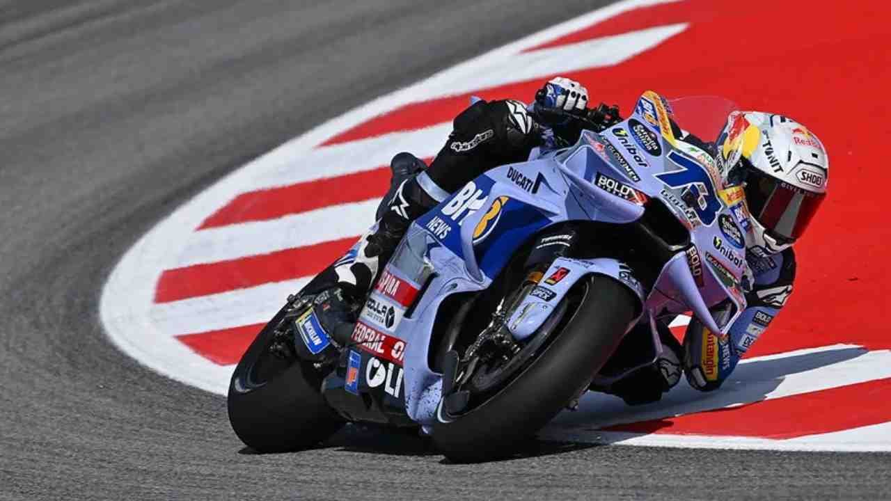 Alex Marquez Juara MotoGP Catalunya 2025, Balas Dendam Setelah Insiden Sprint Race