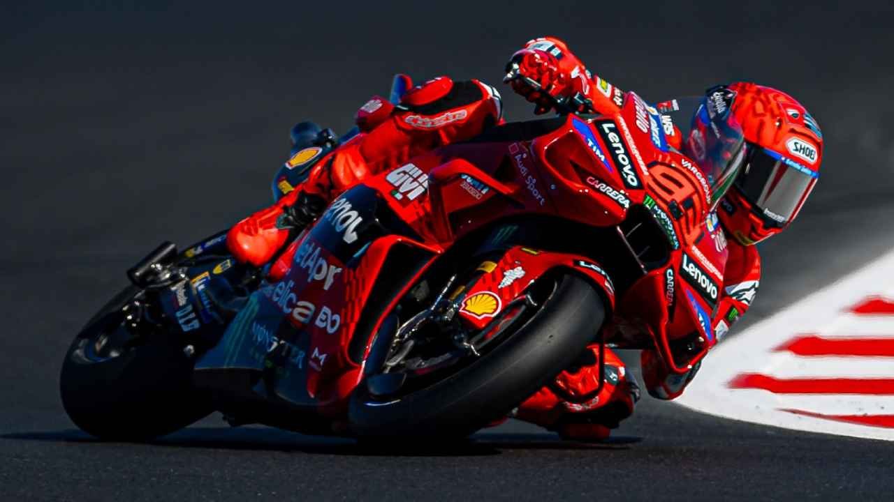 Balas Dendam Sempurna Marc Marquez, Kalahkan Bezzecchi di Duel Sengit San Marino MotoGP