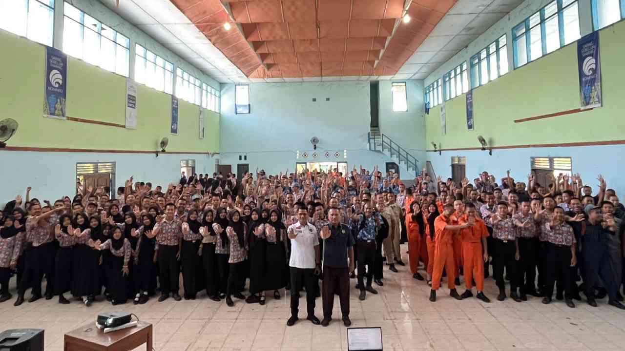 Berantas Narkoba, Polres Lahat Gandeng SMK N 1 Ajak Pelajar Jadi Agen Perubahan