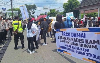 Drama Sidang Kades Ibrahim, Ratusan Warga Justru Bela Terdakwa Kasus Ijazah Palsu