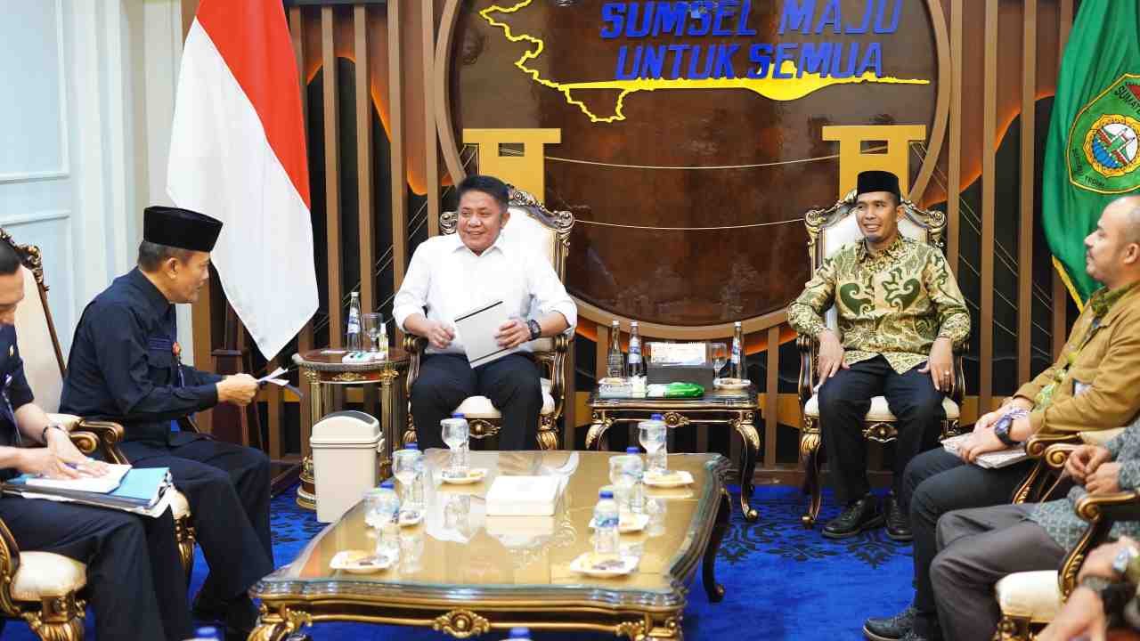 Gubernur Deru Minta KDEKS Sumsel Perkuat Peran Strategis Pengembangan Ekonomi dan Keuangan Syariah