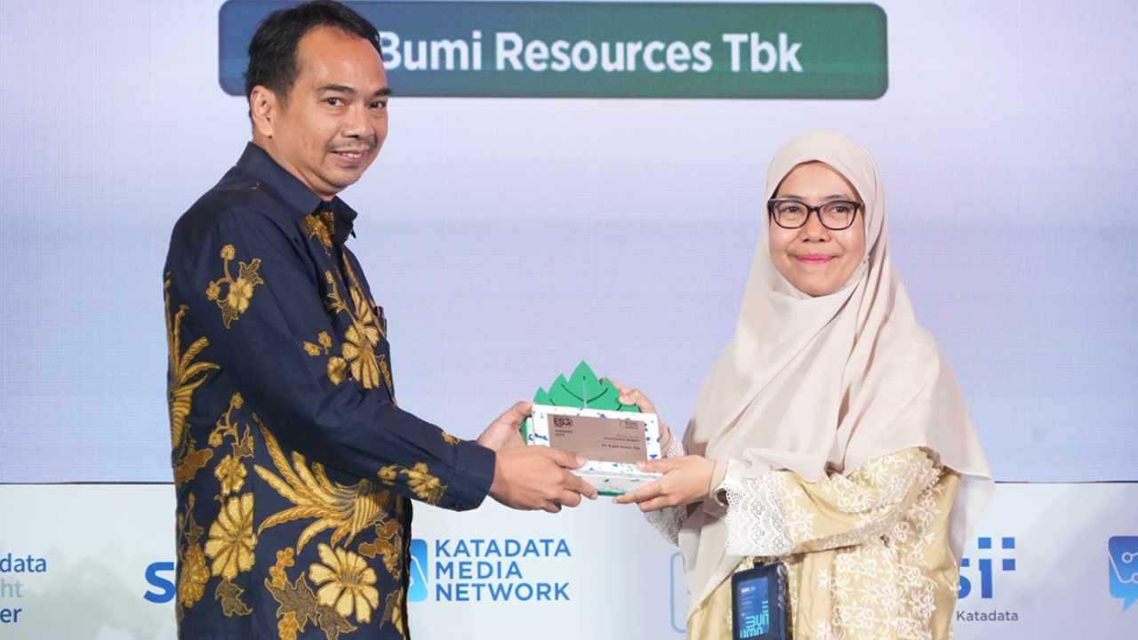Langkah Nyata Pertambangan Berkelanjutan, PT Bukit Asam Sabet Katadata ESG Index Awards 2025