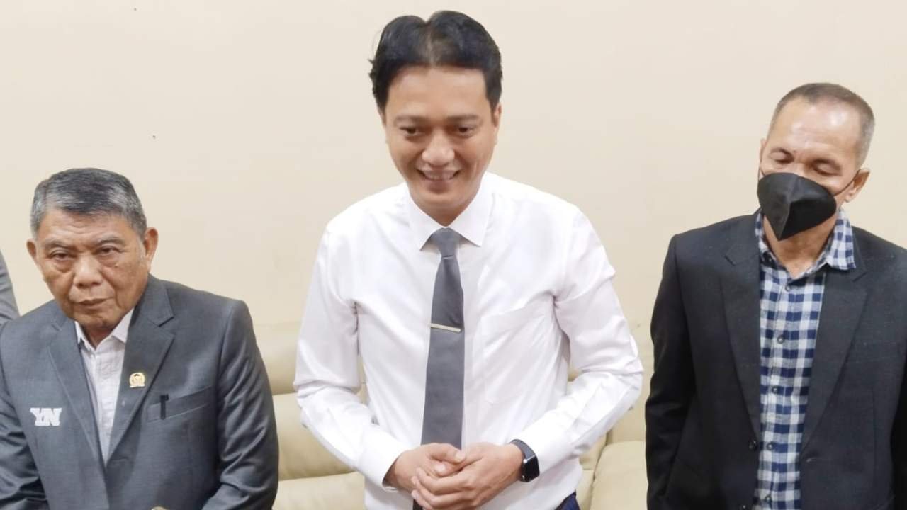 Minta Bantuan Seragam ke OPD, Ketua DPRD Ogan Ilir Akui Ada Kekhilafan yang Rusak Kepercayaan Warga