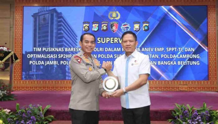Polda Sumsel Kian Transparan, Aplikasi Canggih Ini Bikin Masyarakat Bisa Pantau Laporan Kriminal Online