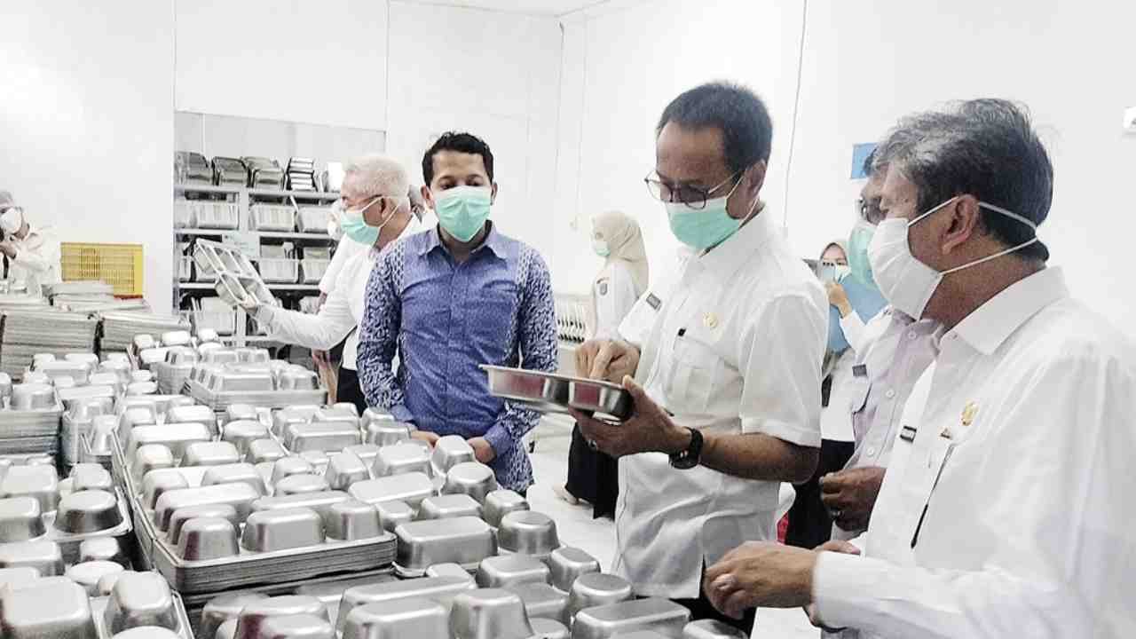 Siswa Ungkap Menu Makanan Program Makan Bergizi Gratis Sudah Berbau, BGN Hentikan Sementara Operasional Mitra di OKI