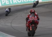 Bagnaia Rebut Sprint Malaysia, Alex Marquez Kunci Sejarah Runner-up Dunia