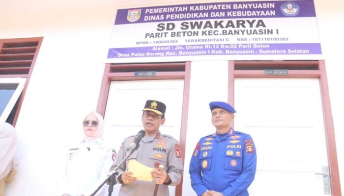 Dari Bangunan Semi Permanen Menuju Kelas Permanen