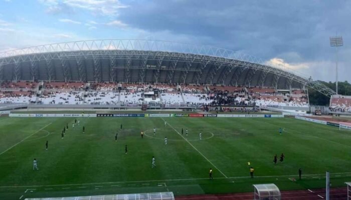 Keterpurukan Sriwijaya FC, Pukulan Mental dan Tudingan Wasit di Tengah Krisis Eksistensi