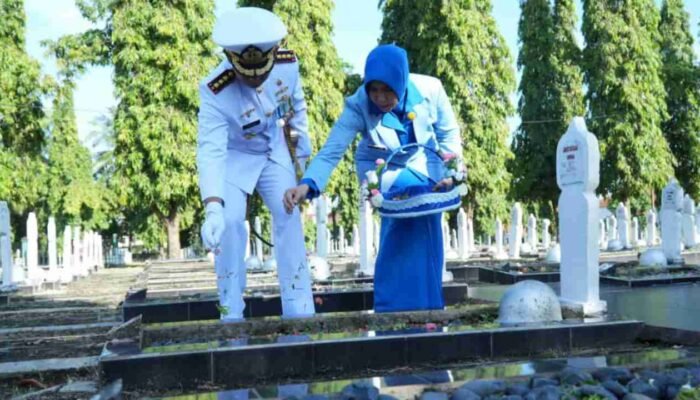Peran Strategis Matra Laut, Lanal Palembang Pimpin Delegasi Ziarah Nasional HUT TNI ke-80