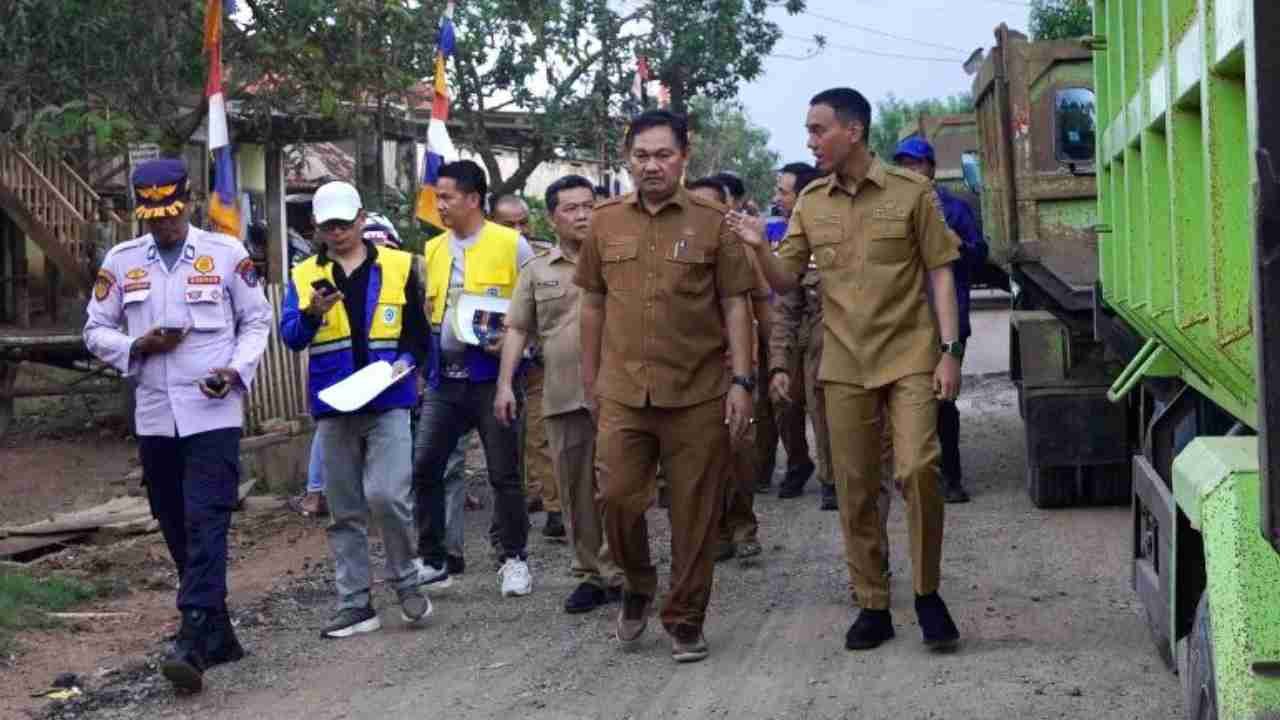 Pemkab OKI Catat Rekor 198 Km Jalan, Strategi Muchendi–Supri Atasi Tantangan Fiskal