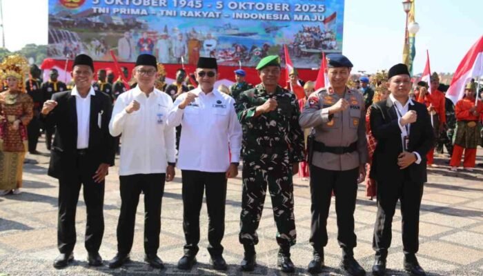 Simbol Komitmen Kedaulatan, Sekda Edward Candra Pimpin Sinergi Pemprov Sumsel-TNI di HUT ke-80