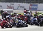 Sprint Race Mandalika: Bezzecchi Juara Comeback, Drama Penalti Marquez dan Bagnaia Tercecer
