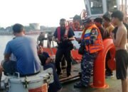 TB Mitra Kencana X Tenggelam di Sungai Musi, Lanal Palembang Pimpin Penanganan dan Pastikan ABK Selamat