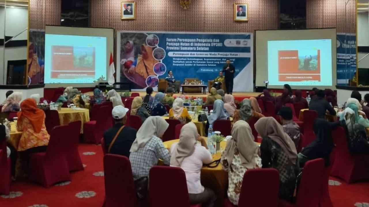 Women Forest Defender: Gugatan Perempuan Akar Rumput terhadap Transisi Hijau yang Adil