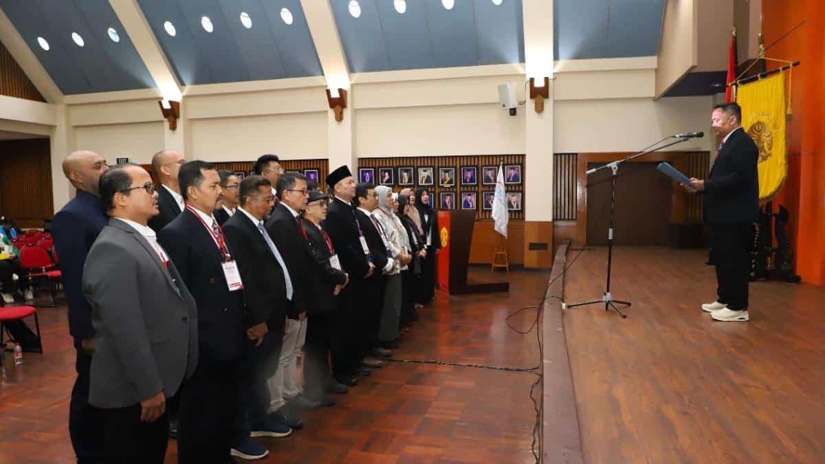 Quo Vadis Ilmu Politik: Antara Kemunduran Demokrasi dan Mandat Getol APSIPOL