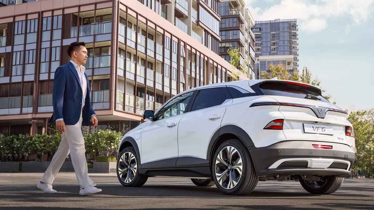 VinFast VF 6 Menggebrak Pasar EV Kompak Indonesia, Tawarkan Garansi Baterai 10 Tahun