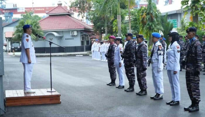 Memperkuat Pilar Maritim di Sungai Musi, Lanal Palembang Gelar Upacara Hari Armada RI