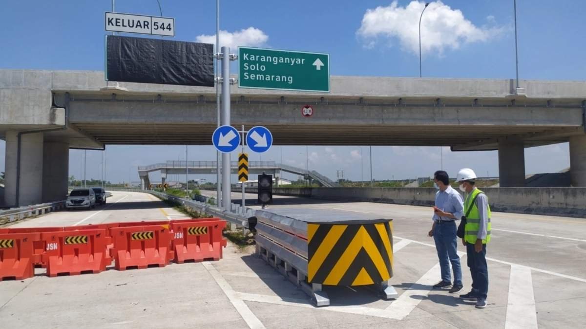 Menakar Kualitas Material dan Spesifikasi Teknis dalam Pengadaan Rambu Lalu Lintas