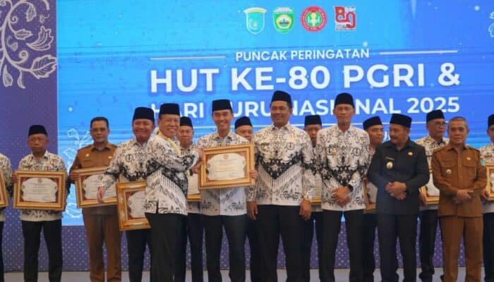 Mengukuhkan Marwah Guru dari OKI, Komitmen Sumsel Jawab Dinamika Tantangan Pendidikan