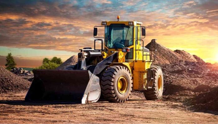 Menjaga Denyut Pembangunan Nasional melalui Keandalan Ban Alat Berat