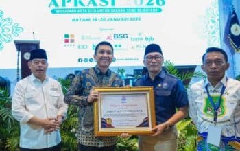 Akselerasi Reformasi Birokrasi, Bupati Panca Wijaya Akbar Raih Penghargaan Manajemen Talenta ASN dari BKN RI