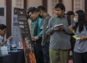 Alasan Fresh Graduate Masih Bingung Cari Kerja dan Siasat Menembus “Barikade” Algoritma