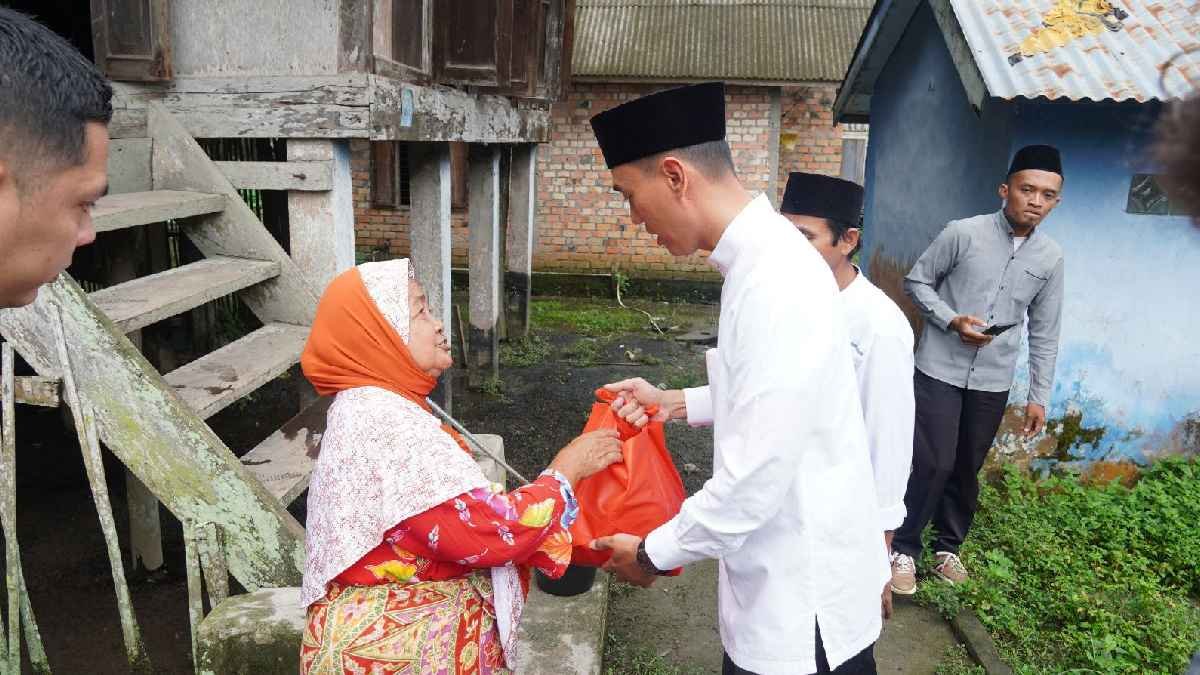 Bupati Muchendi dan Ikhtiar Menata Hunian Warga di Akar Rumput