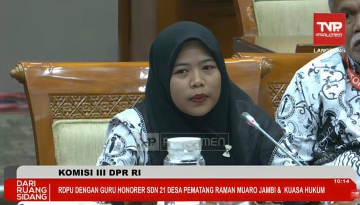 Mencari Ruang Adil bagi Guru di Tengah Bayang-bayang Kriminalisasi