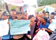 Siswa SMKN 1 OKU Selatan Demo Dugaan Pemotongan Dana PIP