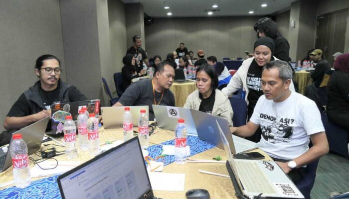 Adaptasi AI di Ruang Redaksi: Upaya Jurnalis Menjaga Relevansi