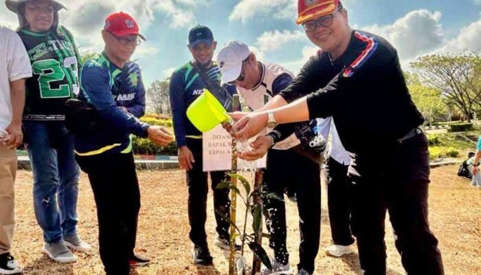 Aksi Tanam Pohon di Kebun Raya Nongsa Menjadi Simbol Kolaborasi Menjaga Wajah Batam Tetap Asri