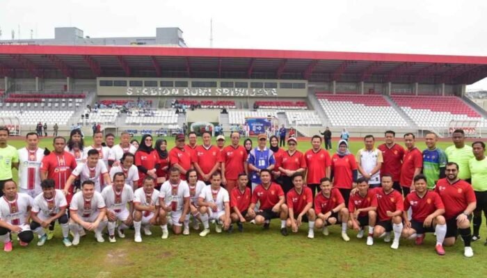 Berjersey “Zidane”, Ratu Dewa Buka Laga Eksibisi Korpri FC di Bumi Sriwijaya