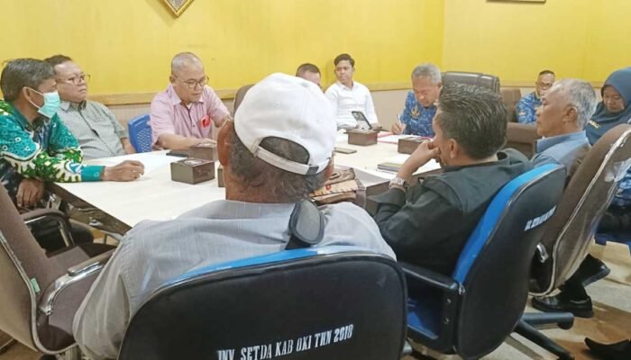 Bungkamnya korporasi