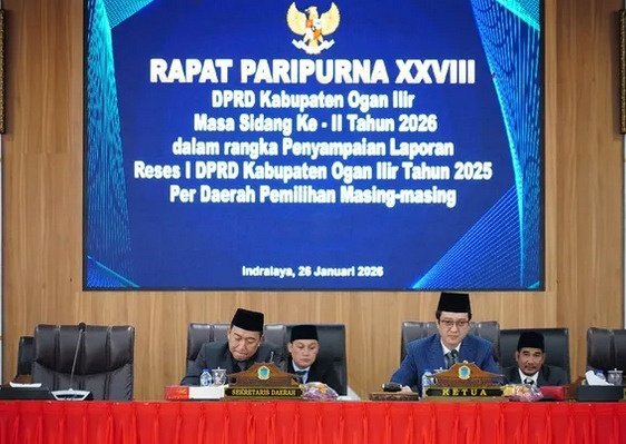 Edwin Cahya Putra Pimpin Paripurna DPRD Ogan Ilir untuk Sinkronisasi Aspirasi Reses dengan Kebijakan Daerah