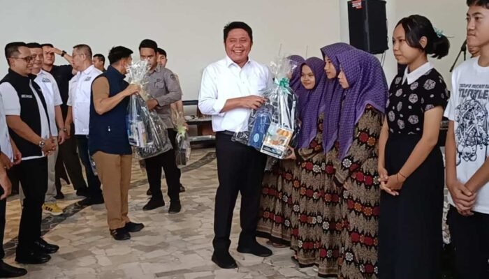 Gubernur Herman Deru Apresiasi Bakti Sosial HDCI TLCI dan Sriwijaya MC Bersama Anak Yatim Palembang