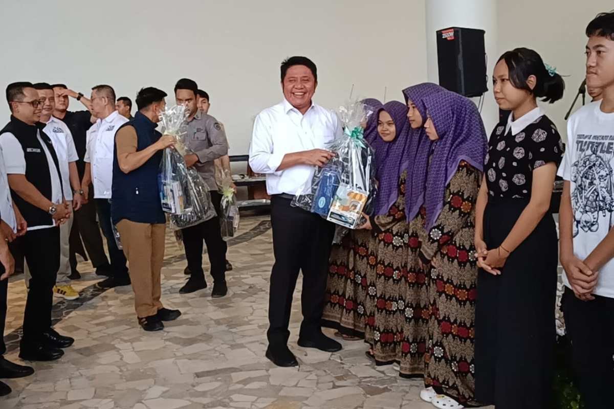 Gubernur Herman Deru Apresiasi Bakti Sosial HDCI TLCI dan Sriwijaya MC Bersama Anak Yatim Palembang