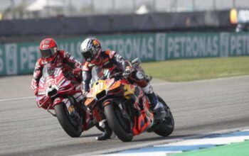 Hasil Sprint Race MotoGP Thailand 2026: Drama Penalti Marc Marquez dan Kemenangan Perdana Pedro Acosta
