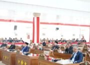 Hipni Suarakan Keluhan Warga Mengenai Jalan Rusak hingga Masalah BPJS di Paripurna DPRD Ogan Ilir