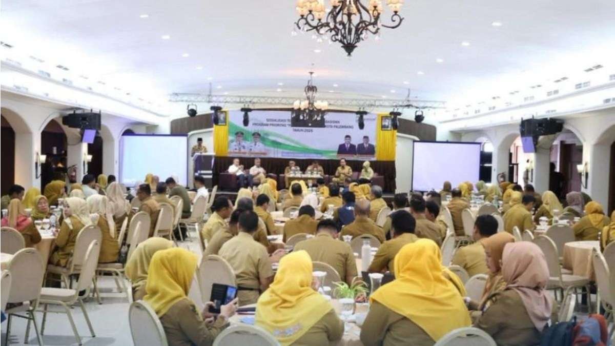 Mencari Wajah Baru Birokrasi di Balik Gelar Akademik Aparatur